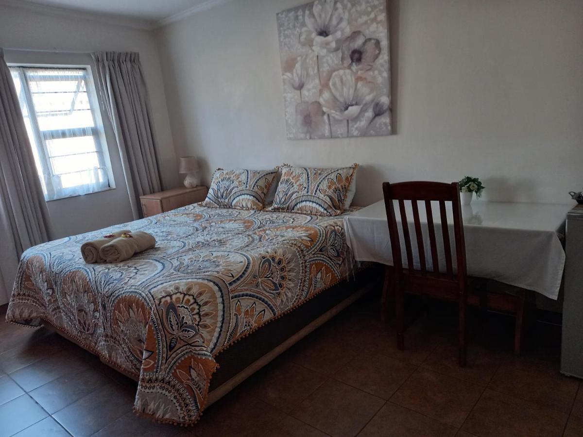 White Rose Guest House Vanderbijlpark Zewnętrze zdjęcie